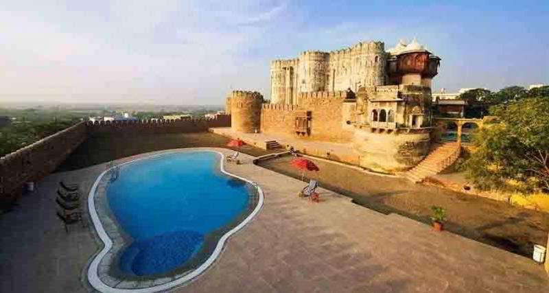 Atulya Fort Khejarla Eksteriør bilde
