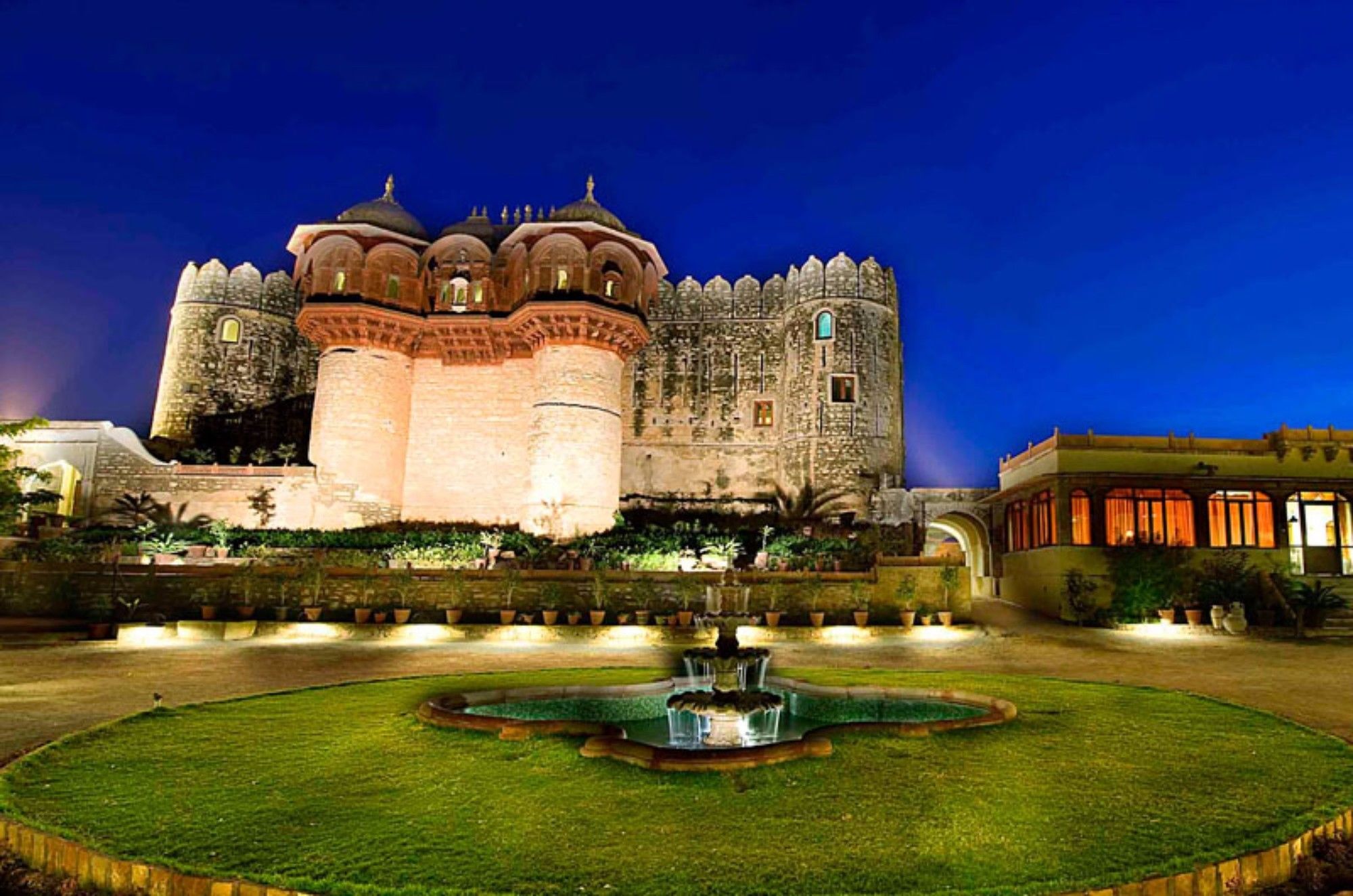 Atulya Fort Khejarla Eksteriør bilde